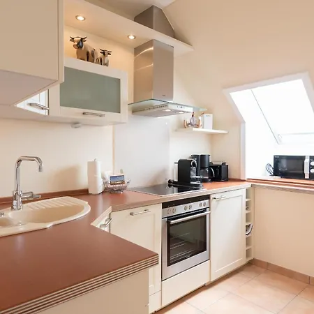 Kaept'n Nelson, App 10 * Wenningstedt-Braderup